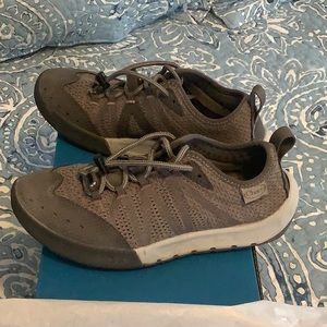 Chacos women’s size 6 1/2 torrent shoes.